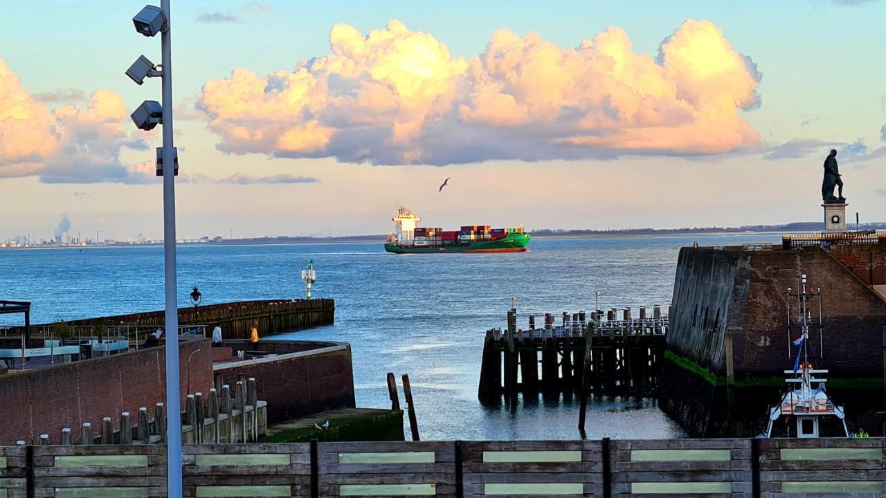Rijksmonument Havenzicht, Met Zeezicht, Ligging Direct Aan Zee En Centrum Vlissingen Exteriör bild
